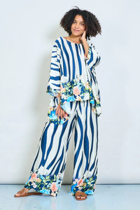 Round Neck Stripe Satin Top Navy