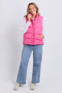 S: Core Puffer Vest Hot Pink