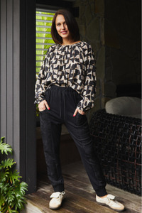Seduce: Drop Pocket Pant Black