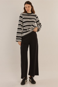 Arden Top Black/White