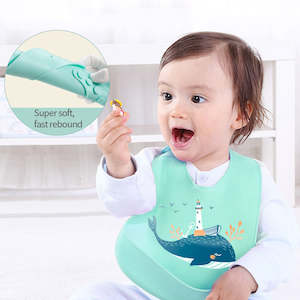 Feeding: Silicone Bib