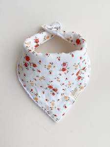 Baby: Linen/Towelling Dribble bib ®- Autumn Floral