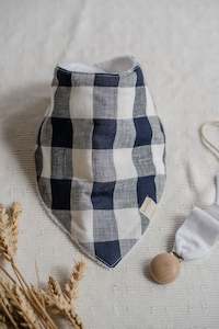 Baby: Linen/Towelling Dribble bib ® - Navy Gingham