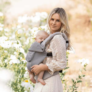 Frontpage: Lillebaby - Complete Airflow Baby Carrier