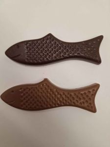 Scilla Chocolates Bouquet Floral: Scilla Chocolates Chocolate Fish 1pc