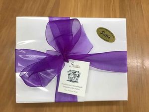 Products: Scilla Chocolates White Box 12pc