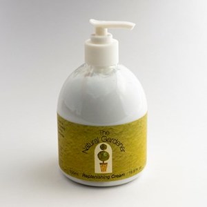 Gifts: Natural Gardener Replenishing Cream