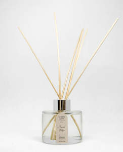 Diffusers: Vixen & Co Diffuser | Chanel Baby