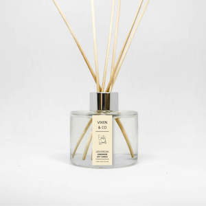 Vixen & Co Diffuser | Exotic Woods