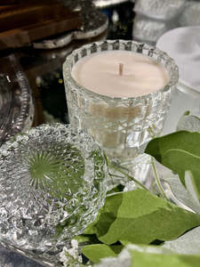 Candles: Heirloom Aroma Luxury Scented Candle