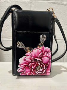 Ladies: Leather Cell Phone Bag Fantail & Camelia