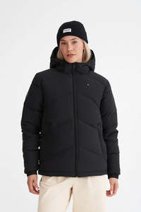 Huffer: HUFFER WOMENS CLASSIC DOWN JACKET