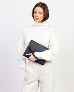 SABEN CROSSBODY MATILDA BLACK + TONAL CHAIN