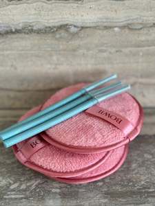 Dermaplaners + Reusable Cleansing Pads