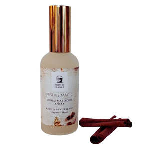 Room Sprays: FESTIVE MAGIC CHRISTMAS ROOM SPRAY