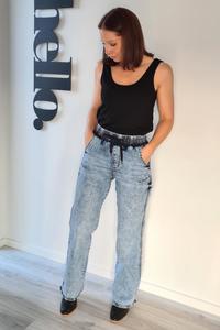 Weekender: Homelee Jennifer Jeans Snow Wash