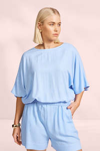 Flash Deals: Eb and Ive Alesia Top Belize