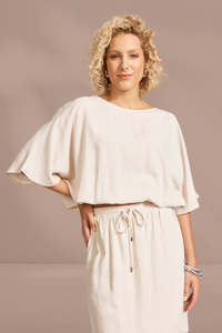 Eb and Ive Alesia Top Tusk