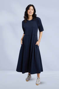 Deep Winter: Elm York Midi Dress Navy