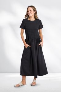 Travel: Elm Lola Shirred Dress Black