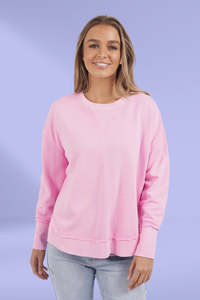 Soft Summer: Foxwood Delilah Crew Pastel Lavender