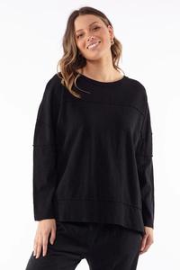 Deep Winter: Foxwood Jayne Throw On Top Black