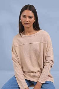 Cool Winter: Foxwood Jayne Throw On Top Oat