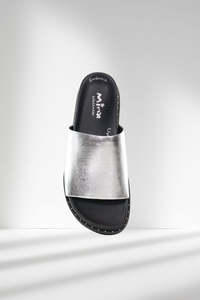Minx Glow Slides Silver