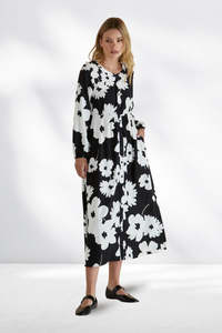 Betty Basics Aries Dress Mono Floral