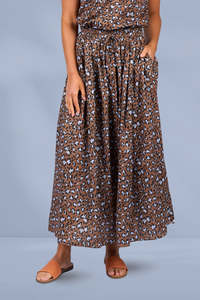 Clearance: Vassalli Elastic Waist Maxi Skirt Nala