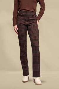 Vassalli Bay Pull On Pants Cherry
