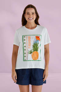 Betty Basics Ellia Crew Tee Paradise Beach Print White