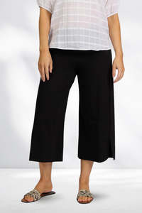 Paris Collection by Vassalli Paris Wide Leg Crop Pants Black
