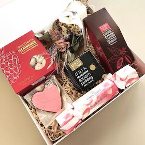 Barfoot Thompson Branded Gifts: B&T Chocolate & Bloom Gift Box