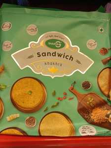Indian Namkeen Mixtures: Sandwich Khakhra 200g (Shanta G)