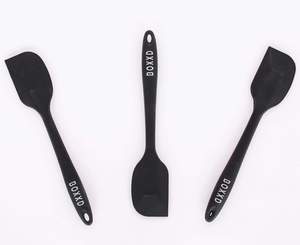 Baking Utensils: Professional Black Baking Silicone Spatula