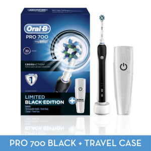 Oral-B PRO 700 Electric Rechargeable Toothbrush