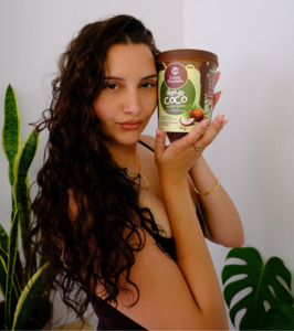 Luxury Curls: Coconut Oil - Conditioning hair mask