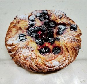 Blueberry & Blackcurrant Danish - Breadhead