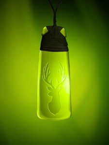 Men: Stag Head Pendant with Binding