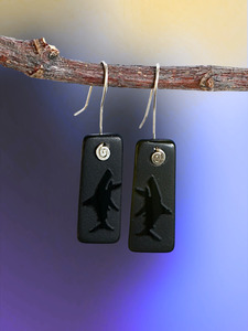 Shark Signature Earrings in Black