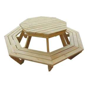 The Weekender - Adults Octagonal / Round BBQ Table - 8 Seats
