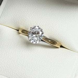 Lab Diamonds: BWJ - 9ct Two Tone 6X Claw Oval 1.15ct Lab Grown Diamond Solitaire