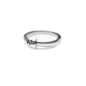 Stolen Girlfriends Club - Falling Dagger Ring