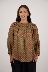 Annabella Camel Tile Top