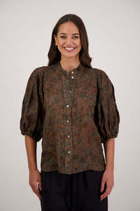 Tops Shirts: Harlow Vintage Floral Shirt