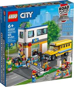City: LEGO City 60329 School Day