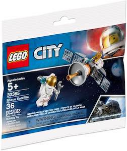 Space: LEGO City 30365 Space Satellite