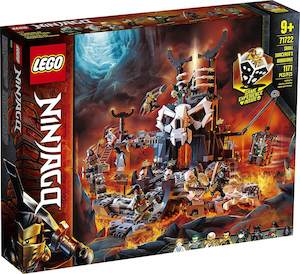 Castle 1: LEGO Ninjago 71722 Skull Sorcerer's Dungeons