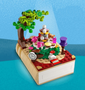 Vignette: LEGO 6384694 Alice in Wonderland Bricktober 2021
